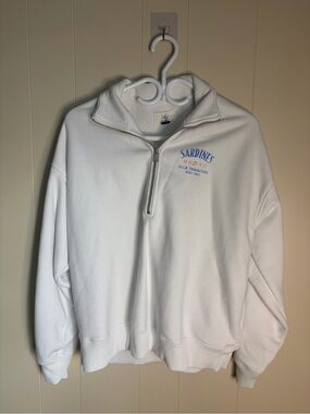 AE White Half-Zip Sweatshirt & Shorts Set